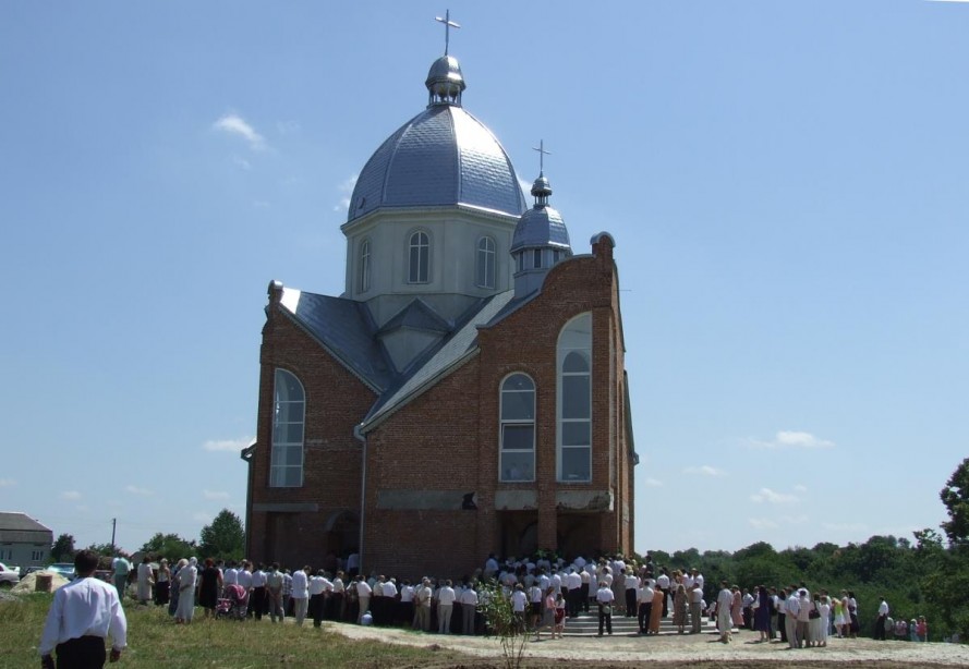 До ювілею Церкви Святих Апостолів Петра і Павла у Шпильчині